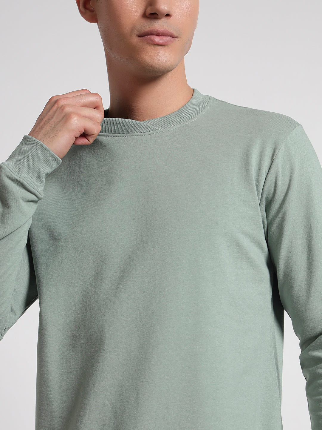 Rarebond's Green Full Sleeve Comfort Fit Round Neck Elevated Sweatshirt