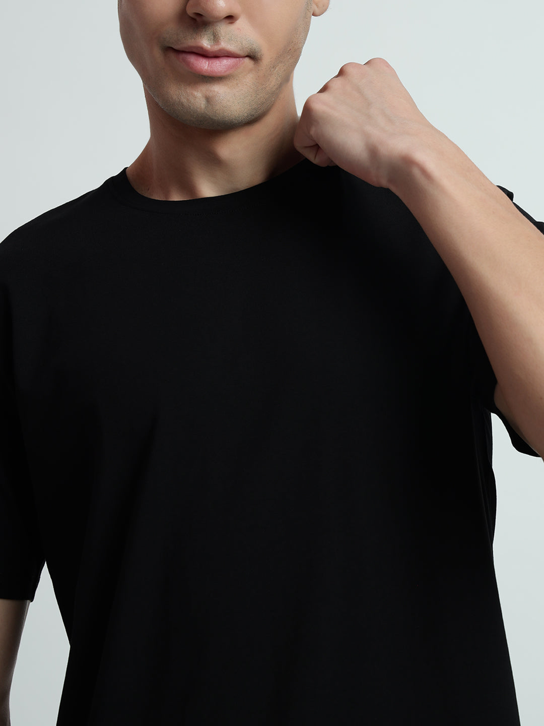 Rarebond Flow Half Sleeve Crew Neck Black Comfort Fit