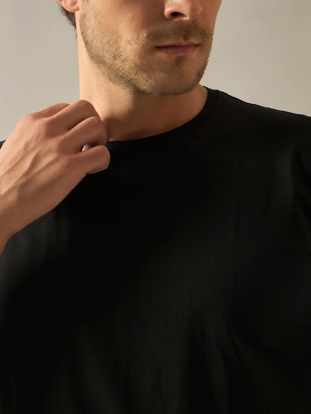Rarebond Flow Half Sleeve Crew Neck Black Comfort Fit
