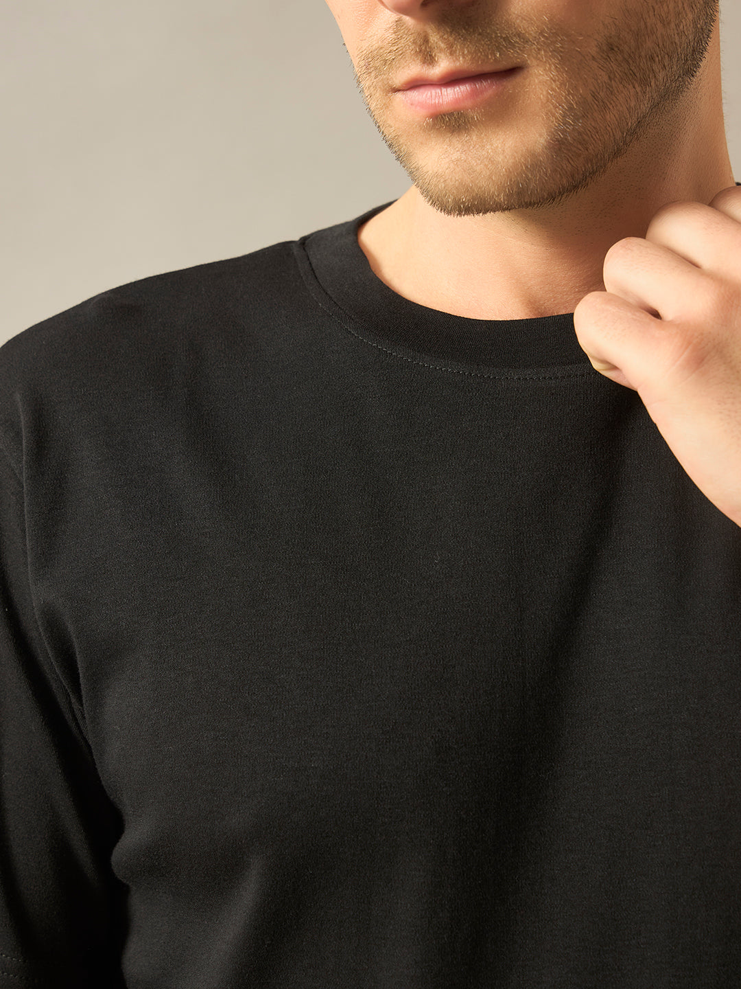 Bamboo Cotton Comfort Fit Round Neck Half Sleeves T-Shirt - Black