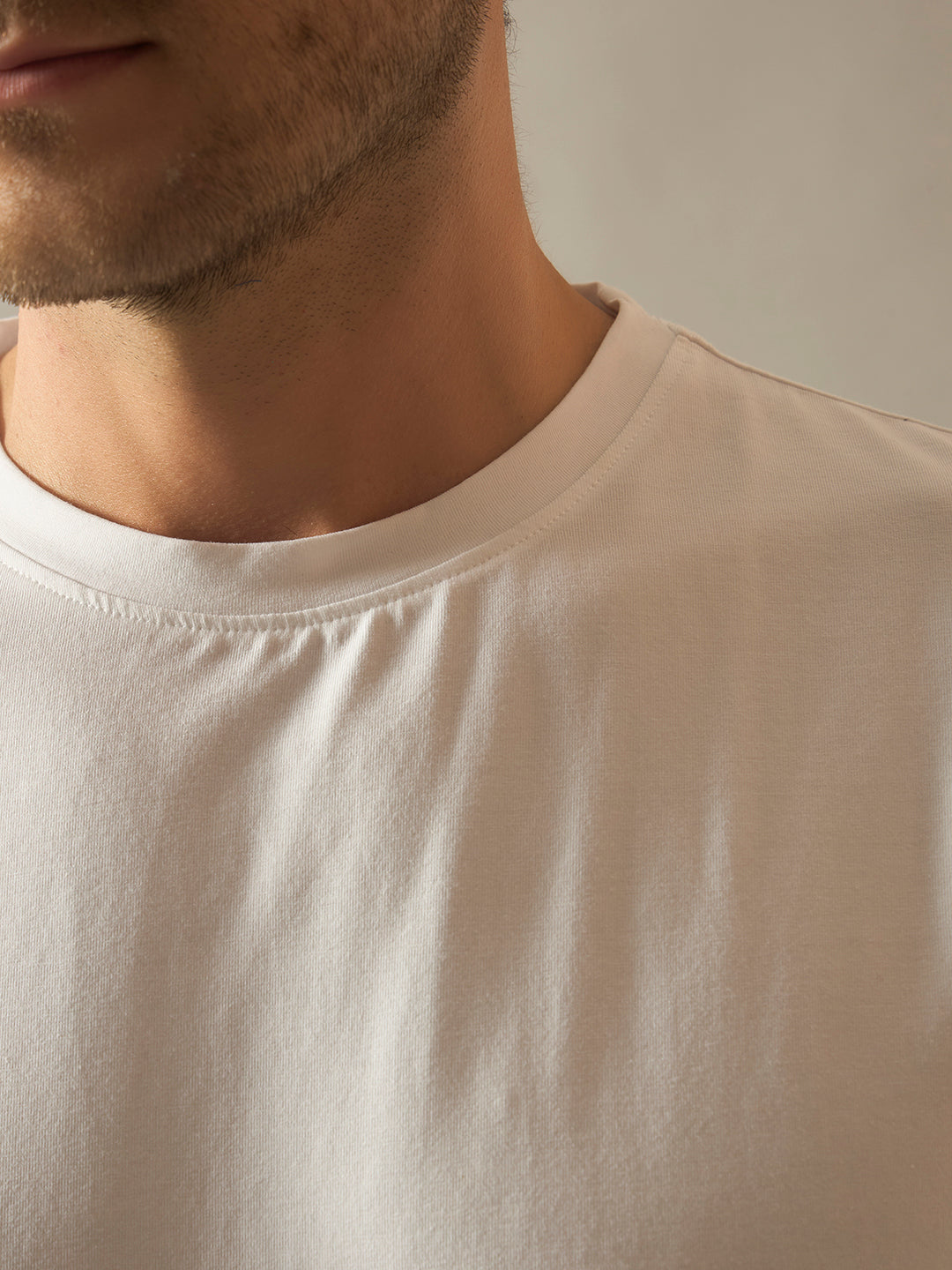 Rarebond Flow Half Sleeve Crew Neck White Comfort Fit